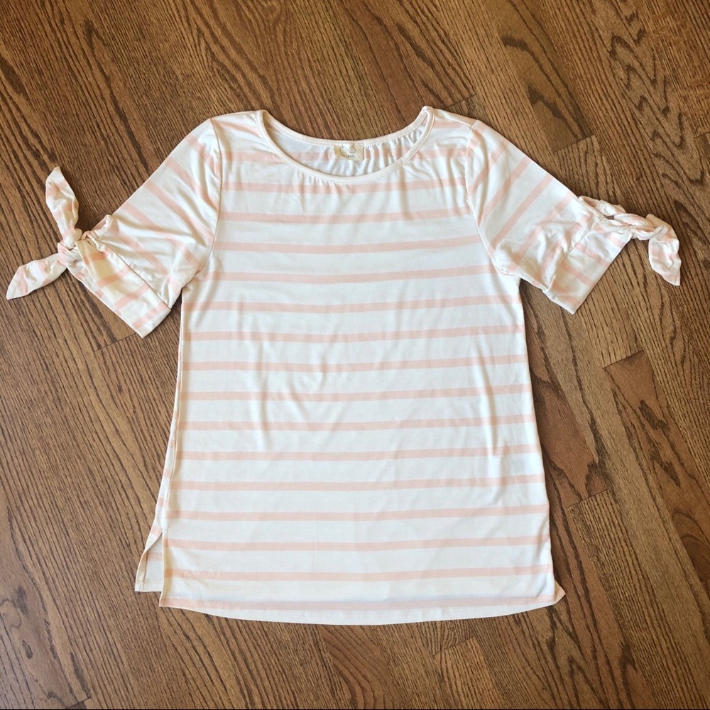 NWOT Les Amis Boutique Pink Stripe Top Bow Sleeves